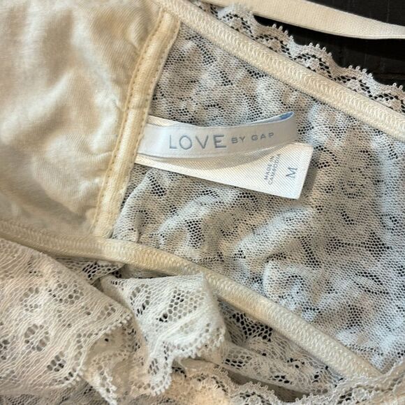 Love by Gap Lace Lined Cream Bralette Medium - Picture 4 of 6